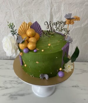 Custom Cakes Toronto